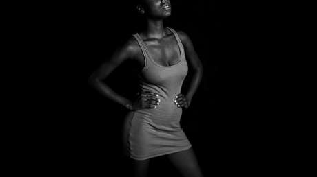 De estudiante a modelo: Una joven africana causa furor en Internet gracias a una foto viral