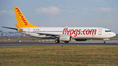 Un avión con rumbo a Turquía realiza un aterrizaje de emergencia por una amenaza de bomba