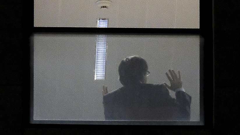 Un juez belga interroga y deja en libertad condicional a Puigdemont y a cuatro exconsejeros