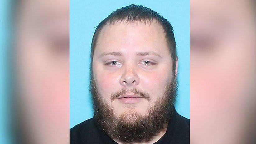 El atacante de la iglesia de Texas huyó de un hospital psiquiátrico hace cinco años