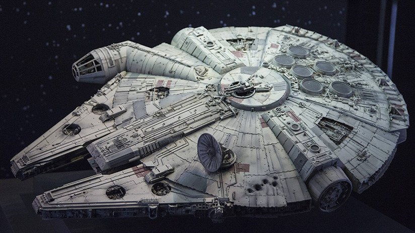 FOTO: Disney intenta esconder el Halcón Milenario de 'Star Wars' pero Google Earth lo encuentra