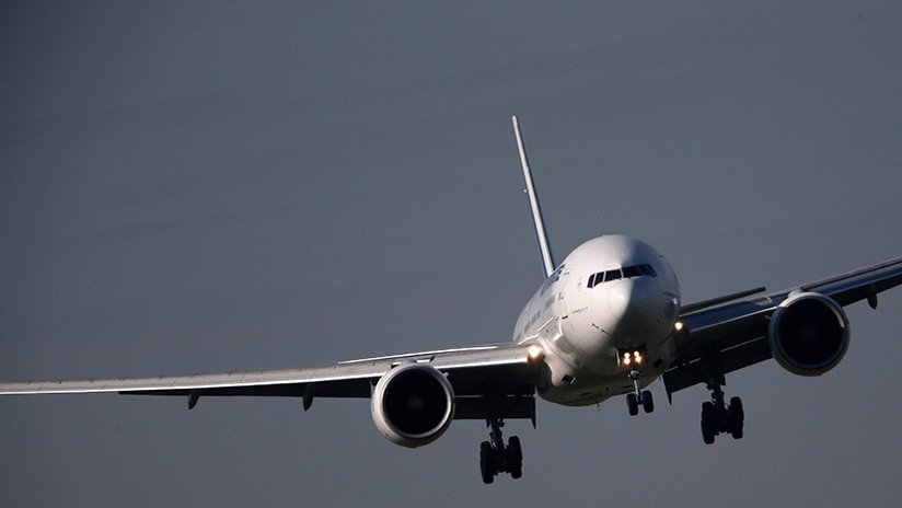VIDEO: Un avión de pasajeros con destino a Perú es alcanzado por un rayo en pleno vuelo