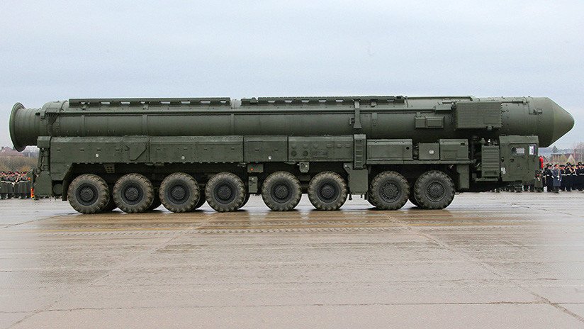 VIDEO: La loca carrera de un lanzamisiles intercontinental ruso acompañada por 'heavy metal'