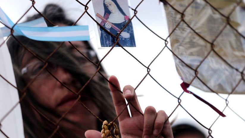 "Mataron a mi hermano": Familiares de los tripulantes del submarino desaparecido