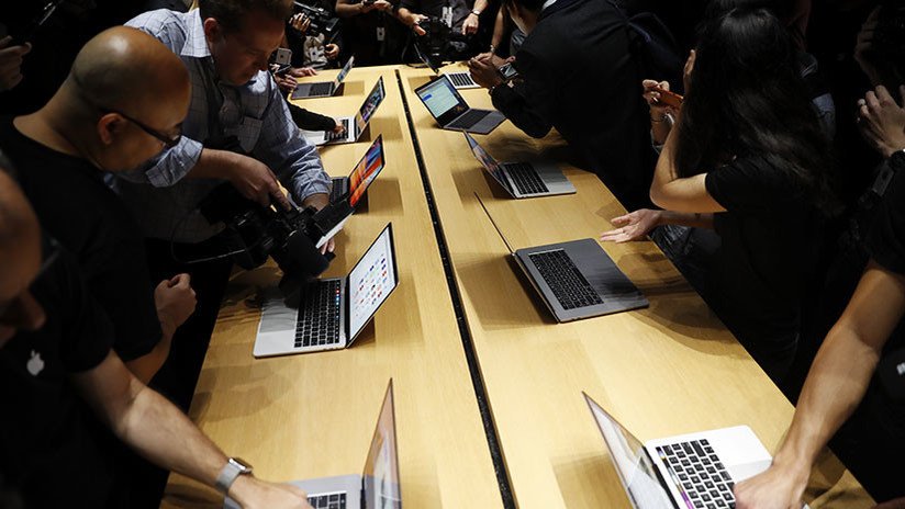 "Realmente es malo": Snowden critica el fallo de seguridad en el último sistema operativo de Apple