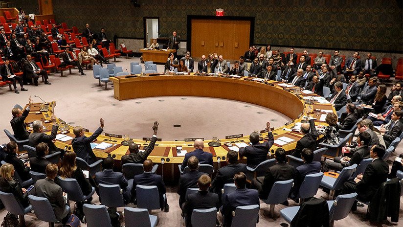 Embajadora de EE.UU en la ONU: Trump llama a China a cortar suministros de crudo a Pionyang