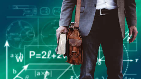 "Me referí por error como 'chica' a un alumno transgénero y me puede costar mi trabajo"