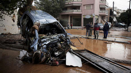 VIDEO: Desastre "bíblico" en Grecia deja al menos 15 muertos