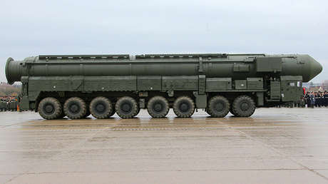 VIDEO: La loca carrera de un lanzamisiles intercontinental ruso acompañada por 'heavy metal'