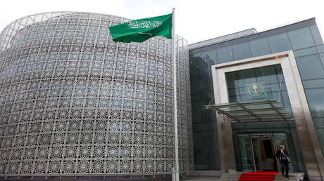 Arabia Saudita llama a consultas a su embajador en Alemania