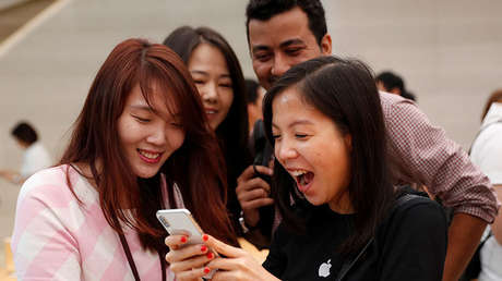 "Sabe que lo estás mirando": descubren una función desconocida del iPhone X