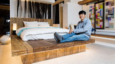 'Oye, vamos a jugar': el conserje de un motel se convierte en magnate con una 'app' para amantes