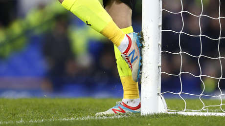 "Mala calidad": Estrella del Manchester demanda a New Balance porque sus botas le dañaron los pies