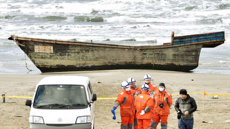 Un 'barco fantasma' con ocho cadáveres a bordo llega a las costas de Japón