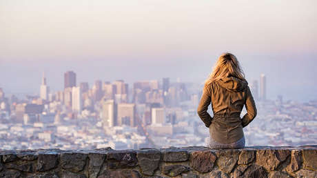 Lana Lokteff: La supremacista blanca que le pone rostro de mujer al antifeminismo