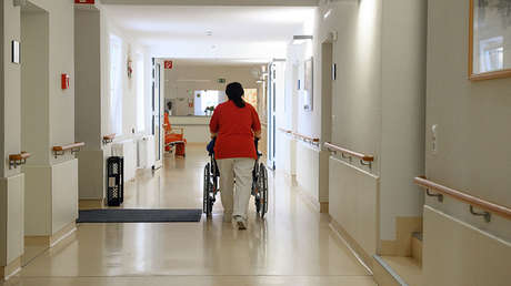 EE.UU.: Una enfermera llama a "sacrificar" a los hijos de mujeres blancas echándolos "a los lobos"