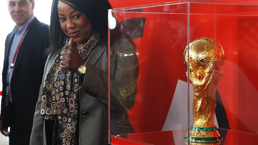 Secretaria general de la FIFA a RT: "Visité Rusia 20 veces y no vi los problemas que le atribuyen"