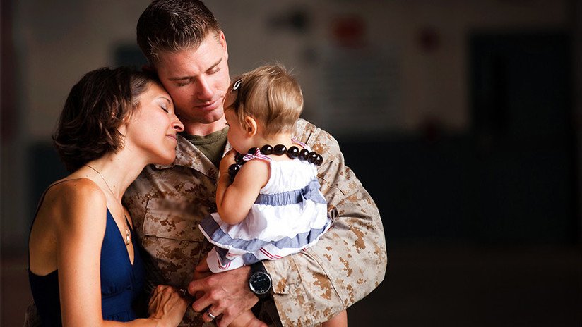 Senador republicano: "Llegó la hora de que EE.UU. traiga de vuelta a sus civiles de Corea del Sur"
