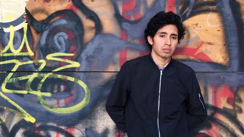 'Ecatepec': los dibujos en blanco y negro que muestran "la miseria, la corrupción y la delincuencia"