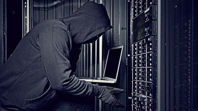 Cinco mitos sobre el misterioso Satoshi Nakamoto, el supuesto creador del bitcóin