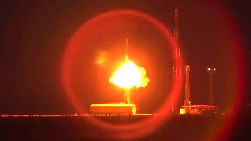 Rusia realiza una prueba de un misil balístico intercontinental 