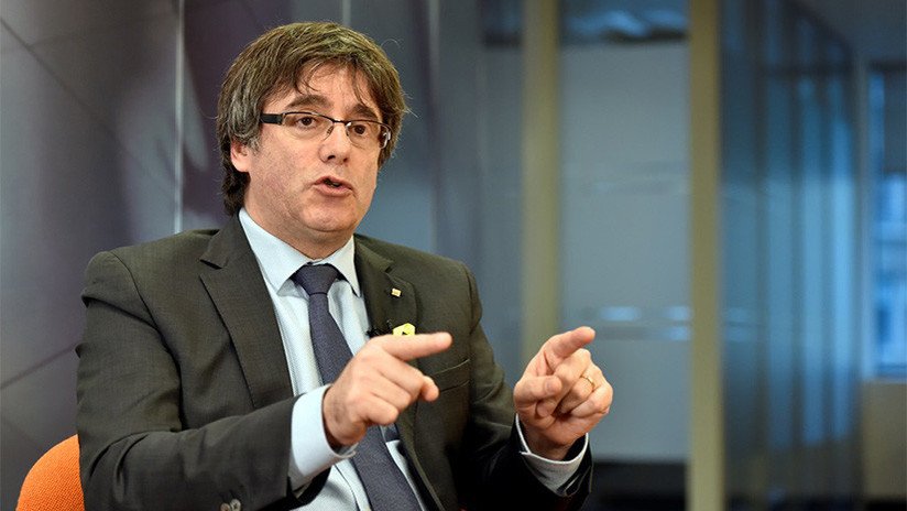 Puigdemont: "Como 'president', exijo al Gobierno español que repare el daño causado"