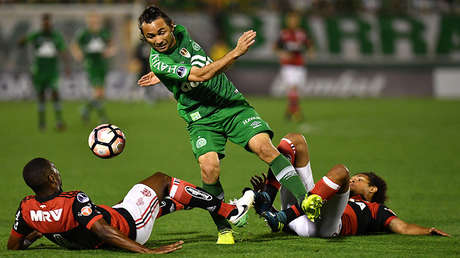 Chapecoense consigue el pase a la Copa Libertadores justo un año después del accidente aéreo (VIDEO)
