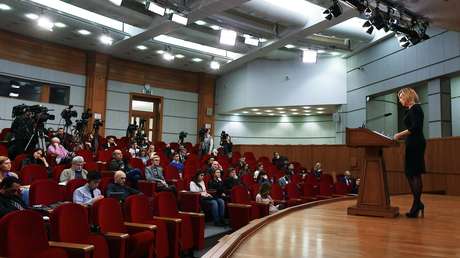 Rusia denuncia intentos de los servicios secretos de EE.UU. de reclutar a periodistas rusos