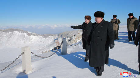 Los medios norcoreanos afirman que Kim Jong-un "controla la naturaleza"