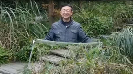 VIDEO: Una 'capa de invisibilidad' desconcierta a los usuarios de las redes sociales en China