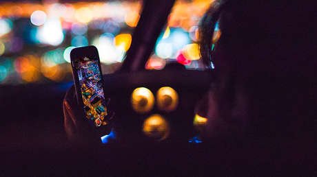 Una joven desaparece tras hacer una transmisión en Facebook Live con un extraño en su auto (FOTO)