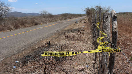 Autobús de un equipo juvenil de fútbol choca contra un tren en México: 3 muertos y varios heridos