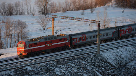 Rusia estudia inaugurar un tren que la conectará con Vietnam a través de China