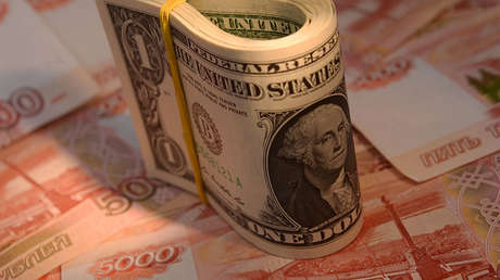 ¿Por qué el dólar es la moneda más sobrevalorada del mundo?