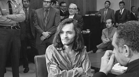 Al menos cinco personas reclaman el cuerpo de Charles Manson