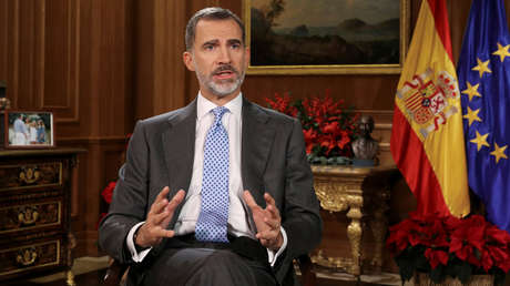 El rey de España pide a los políticos catalanes responsabilidad y respeto a las leyes
