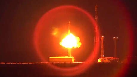Rusia realiza una prueba de un misil balístico intercontinental 
