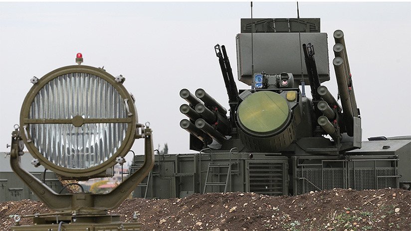 Siria: Terroristas lanzaron ataques con 13 drones contra dos bases militares rusas