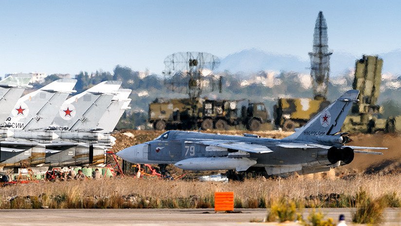 Rusia: Un avión de EE.UU. patrullaba el Mediterráneo durante el ataque del EI con drones en Siria