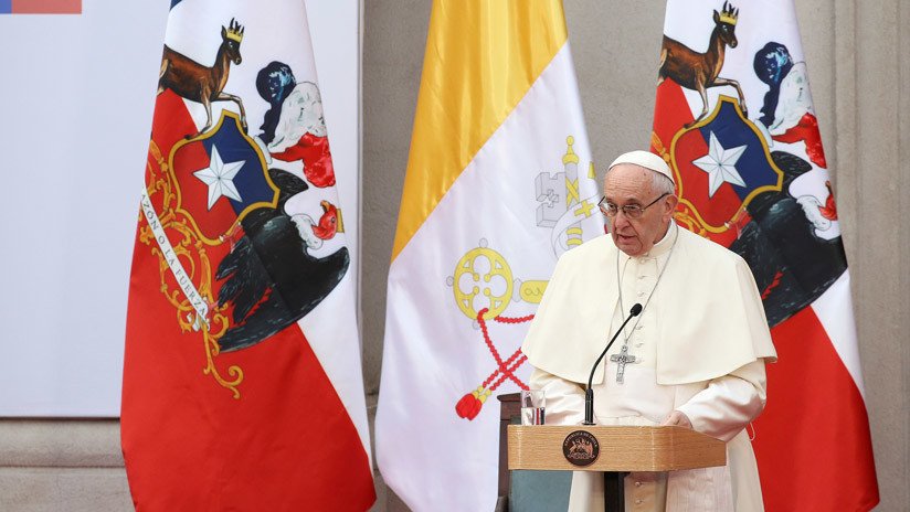 Chile: Francisco opina que las quejas de víctimas de abusos sexuales son "calumnias"