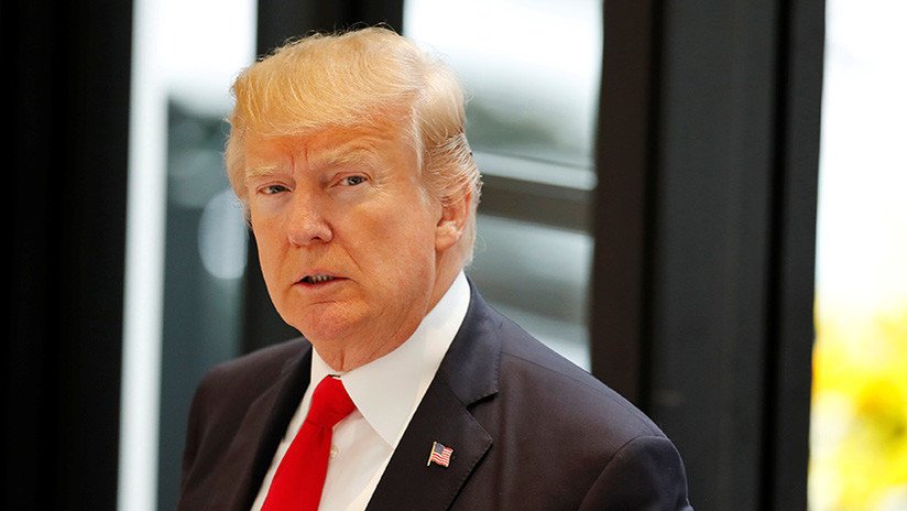 Dos funcionarios del FBI se refirieron a una "sociedad secreta" un día después de ganar Trump