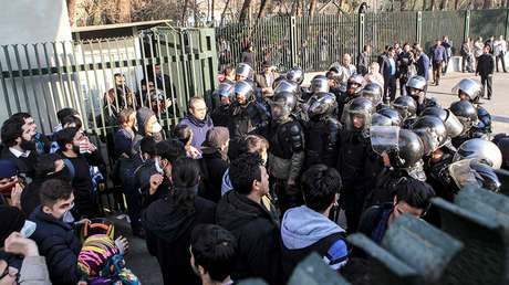 El Consejo de Seguridad de Irán culpa de los disturbios en el país a Washington, Londres y Riad