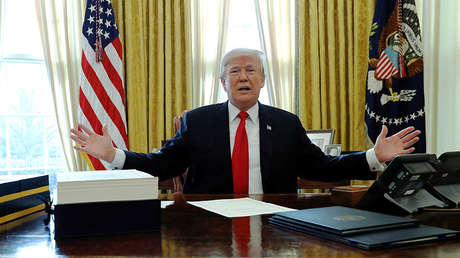 "El mío es más grande": Trump compara los botones nucleares de EE.UU. y Corea del Norte