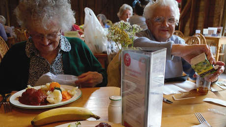 Comer a la misma hora todos los días puede ayudar a combatir la demencia
