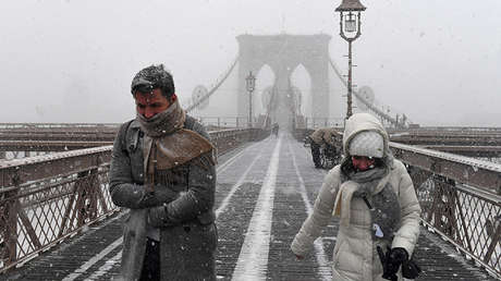 VIDEO IMPRESIONANTE: Captan una anomalía sorprendente en el ojo del 'ciclón bomba'