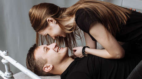 Descubren cómo influye el olor de los hombres en las mujeres