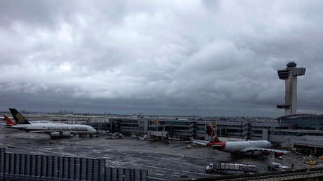 VIDEOS: La rotura de una tubería causa (aún más) caos en un aeropuerto de Nueva York 