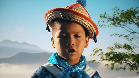 De grabar un 'spot' político a sacar un disco: la increíble y polémica historia de un niño mexicano 