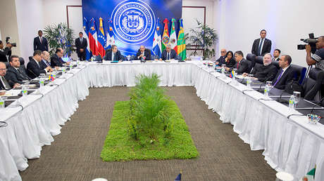 ¿Acuerdo definitivo? Gobierno venezolano se sienta a dialogar con una oposición que se tambalea