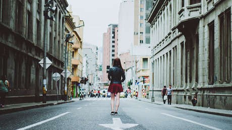 VIDEO: Comerciante viaja 800 kilómetros para golpear a mujer que evaluó negativamente sus servicios